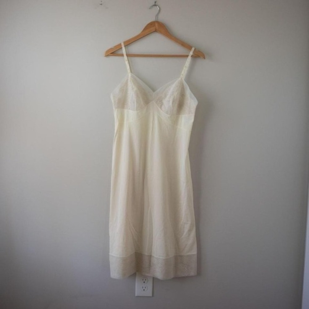 Vintage Vanity Fair Nightgown Slip Dress‎ Size Large